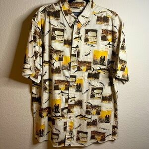 Men’s Woolrich 100% Cotton Fishing/Fish Print Short Sleeve Button Up Sz: Large
